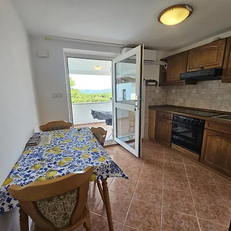 Apartmán Lorena Karojba