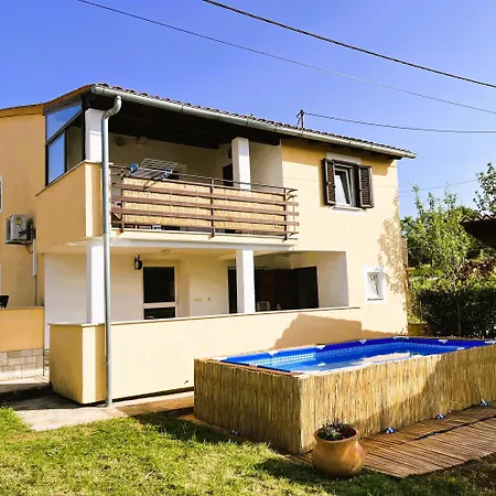 Apartmán Lorena *